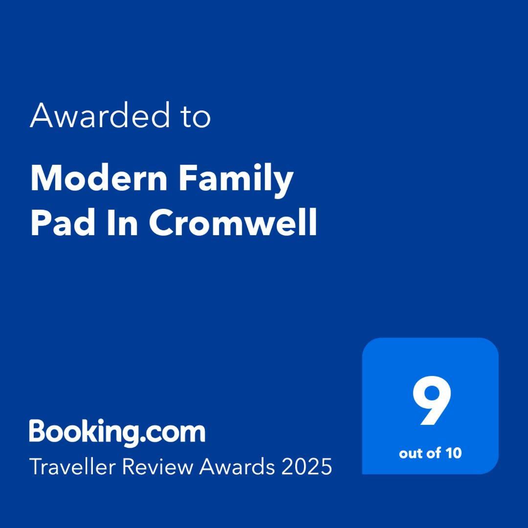 Villa Modern Family Pad In Cromwell Esterno foto